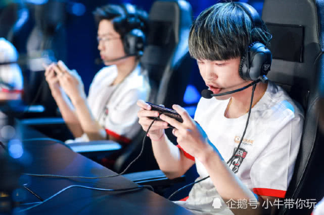 故事告诉我 故事告诉我