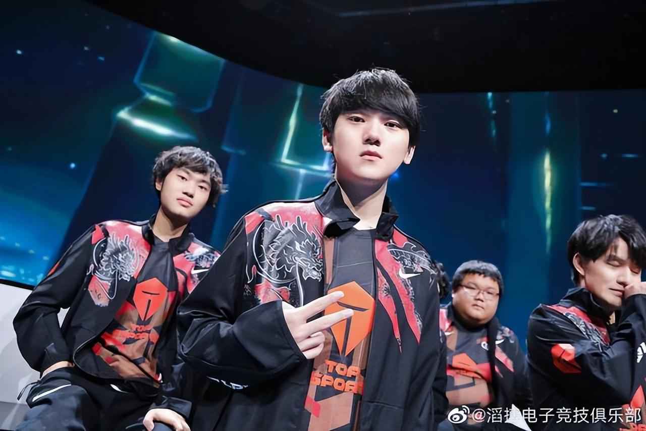 新旧风格的 新旧风格的